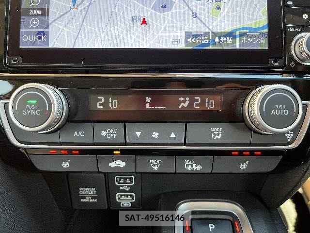 Honda INSIGHT 2021-05 6001318-14