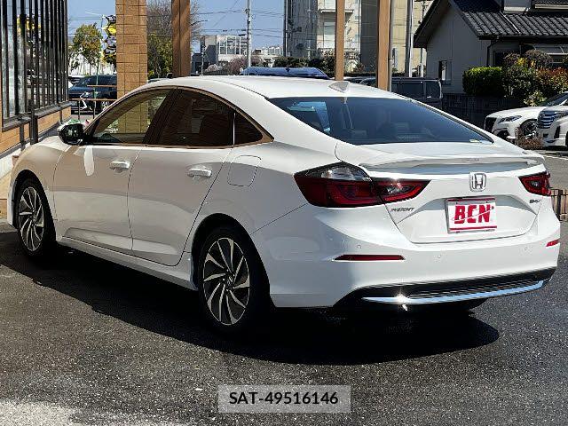 Honda INSIGHT 2021-05 6001318-8