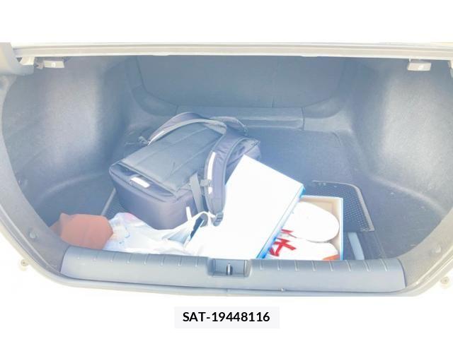 Honda INSIGHT 2020-12 6264506-15