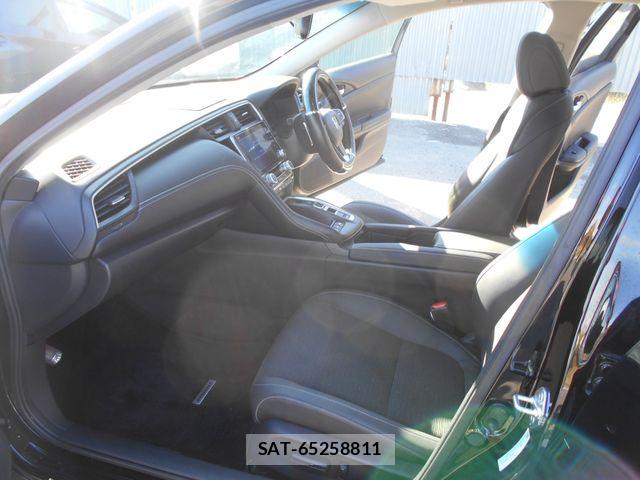 Honda INSIGHT 2019-07 1386478-11