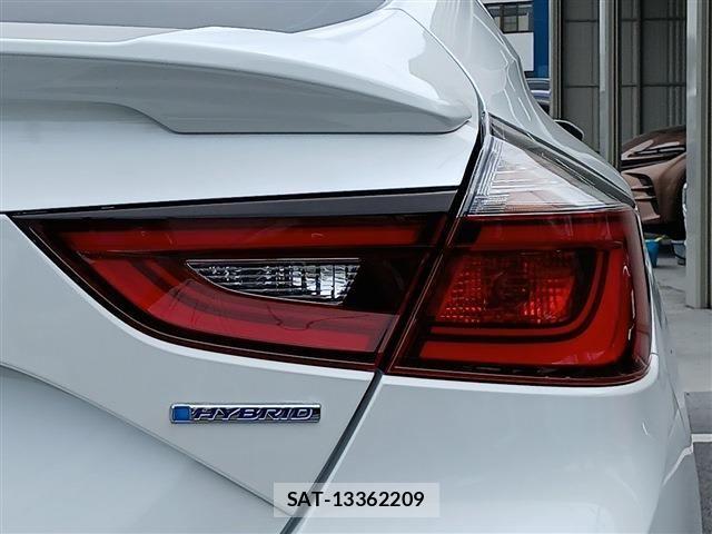 Honda INSIGHT 2019-03 6276512-12
