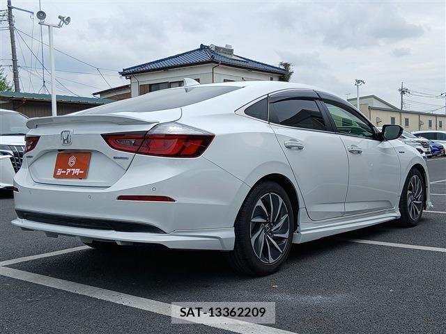 Honda INSIGHT 2019-03 6276512-21