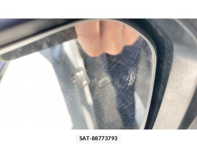 Honda INSIGHT 2020-02 6498633-17