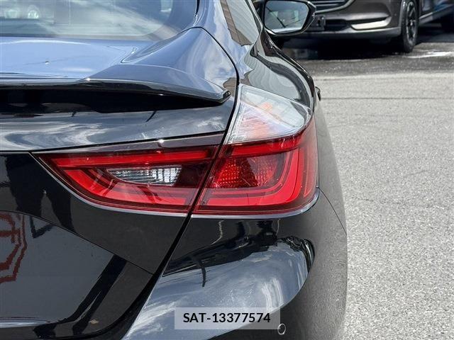 Honda INSIGHT 2018-12 6612381-11