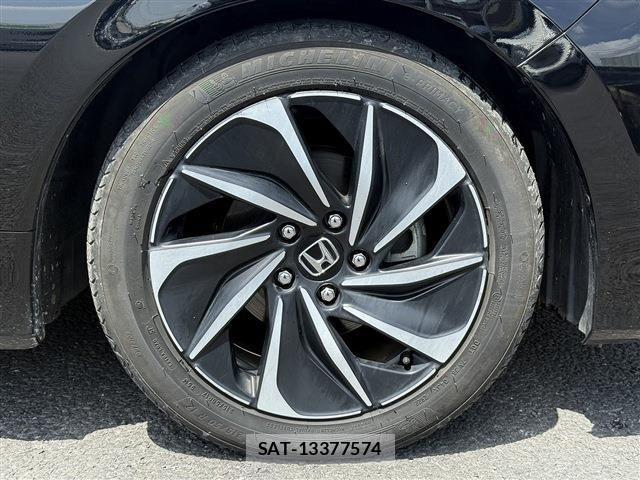 Honda INSIGHT 2018-12 6612381-12
