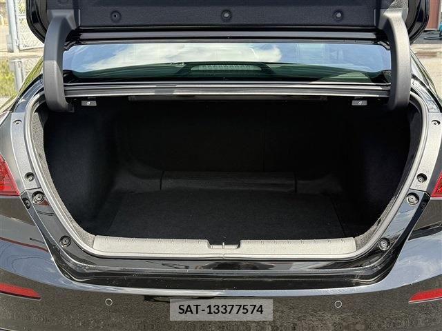 Honda INSIGHT 2018-12 6612381-15