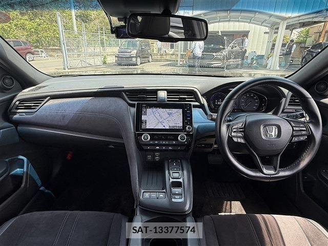 Honda INSIGHT 2018-12 6612381-16