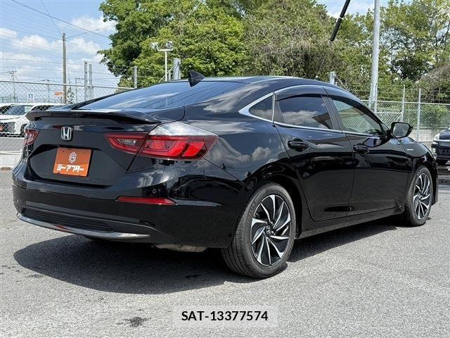 Honda INSIGHT 2018-12 6612381-20