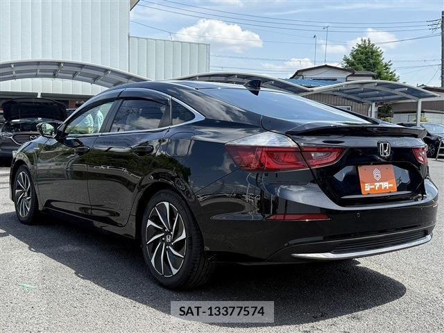 Honda INSIGHT 2018-12 6612381-21