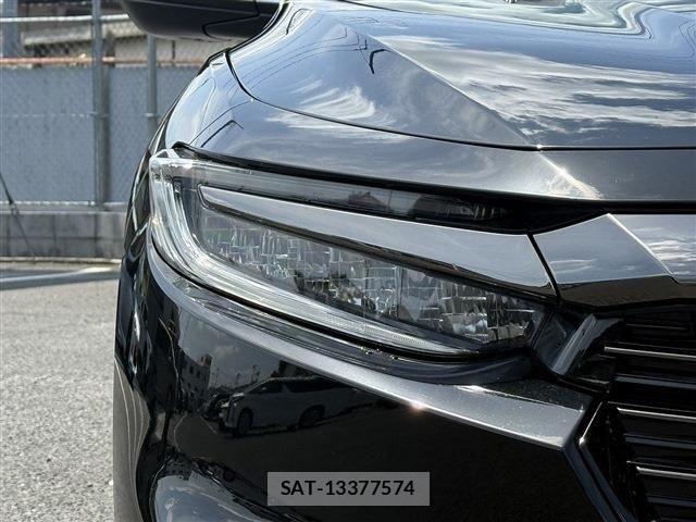 Honda INSIGHT 2018-12 6612381-25