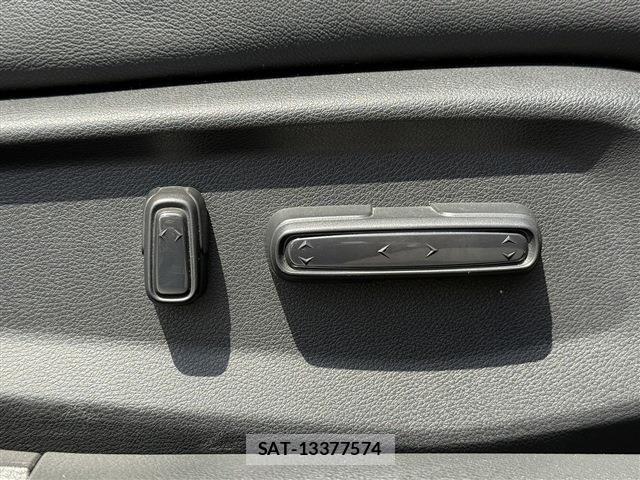 Honda INSIGHT 2018-12 6612381-5
