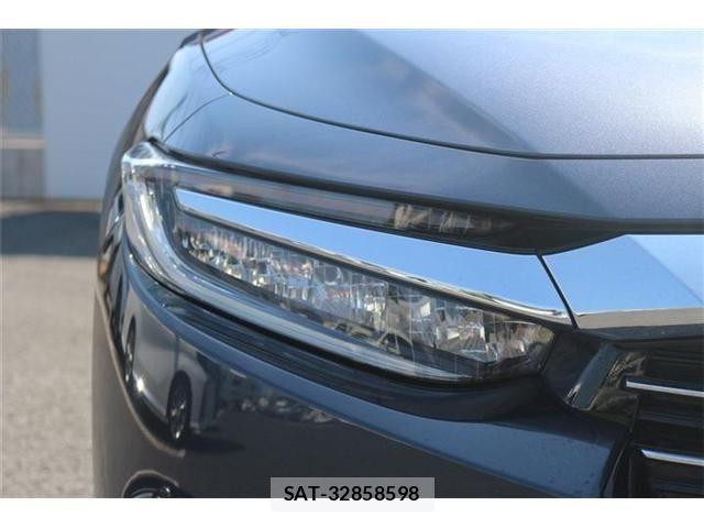 Honda INSIGHT 2018-12 6906726-11