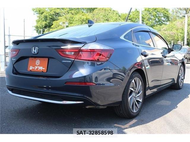 Honda INSIGHT 2018-12 6906726-21