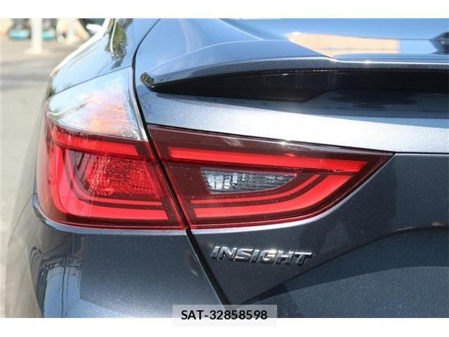 Honda INSIGHT 2018-12 6906726-29
