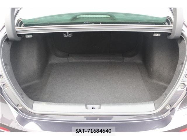 Honda INSIGHT 2019-04 7219950-18