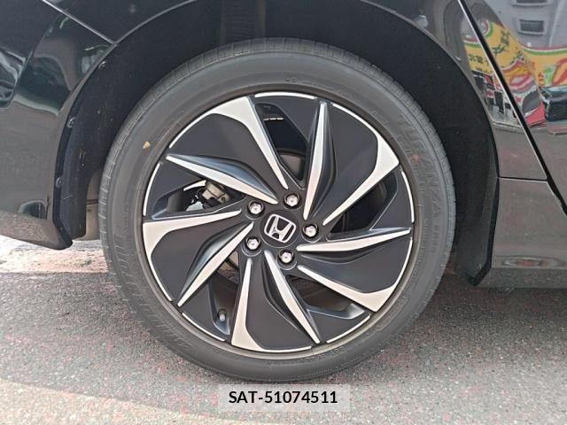 Honda INSIGHT 2019-06 7219949-27