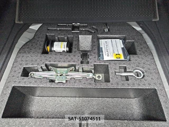 Honda INSIGHT 2019-06 7219949-29