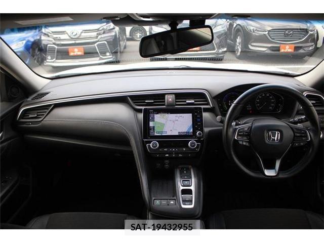 Honda INSIGHT 2019-07 7327606-12