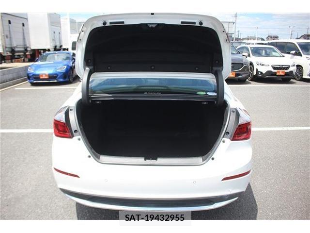 Honda INSIGHT 2019-07 7327606-27