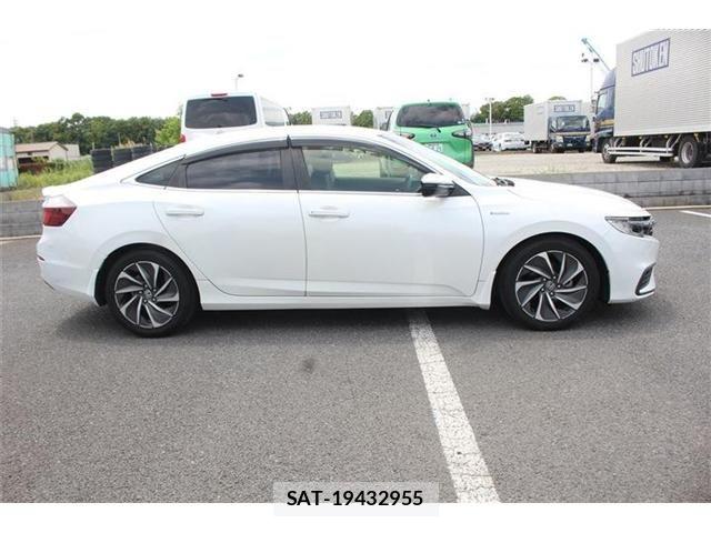 Honda INSIGHT 2019-07 7327606-4