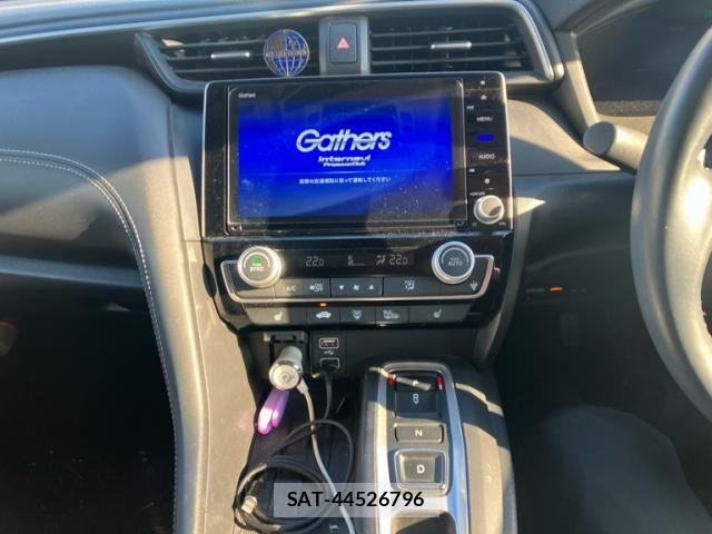 Honda INSIGHT 2019-07 7392443-19