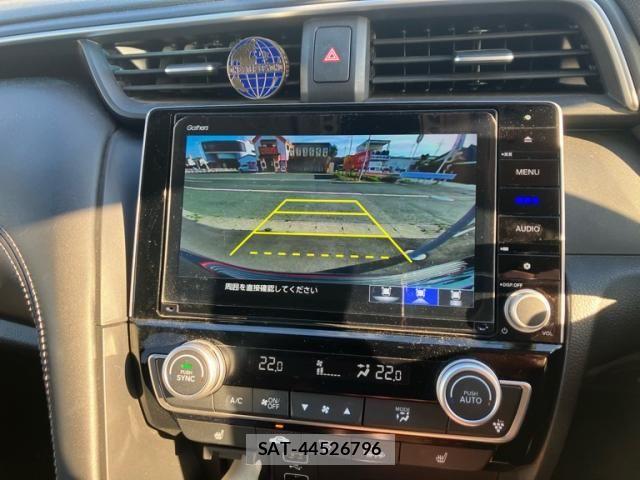 Honda INSIGHT 2019-07 7392443-25