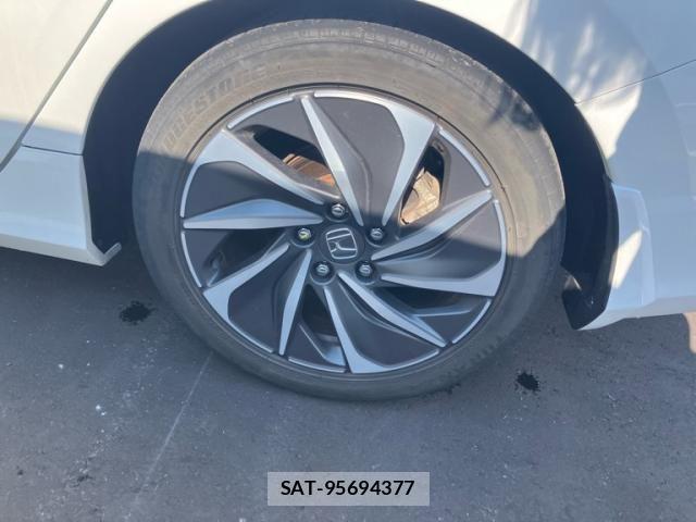 Honda INSIGHT 2019-08 7500986-12