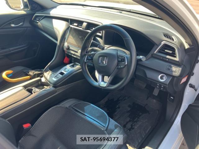 Honda INSIGHT 2019-08 7500986-14