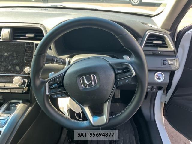 Honda INSIGHT 2019-08 7500986-19