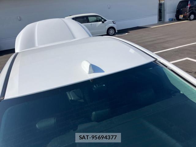Honda INSIGHT 2019-08 7500986-7