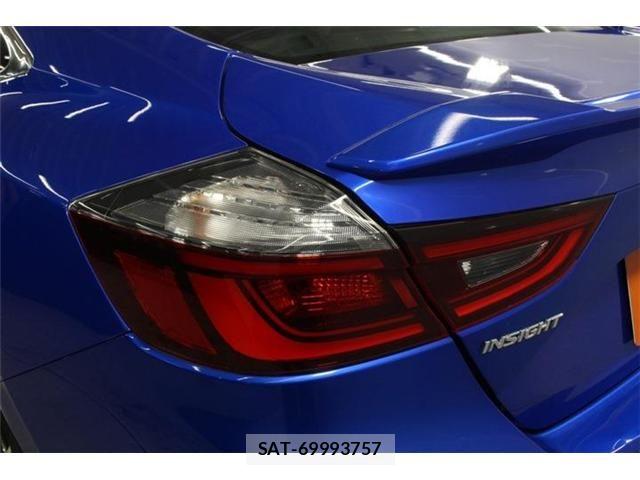 Honda INSIGHT 2020-09 7500987-17