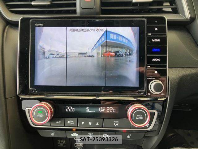 Honda INSIGHT 2019-03 7617195-16