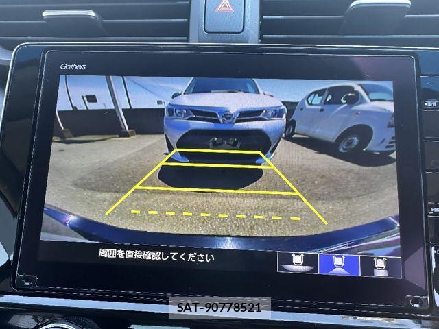 Honda INSIGHT 2022-03 7617194-13