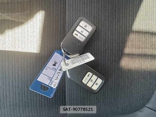 Honda INSIGHT 2022-03 7617194-8