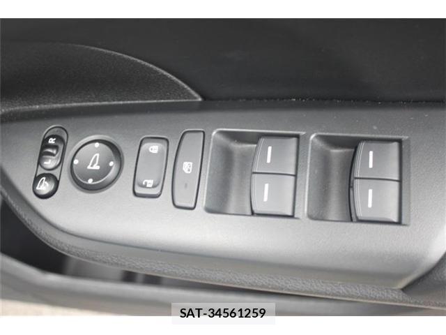 Honda INSIGHT 2019-12 7617193-2