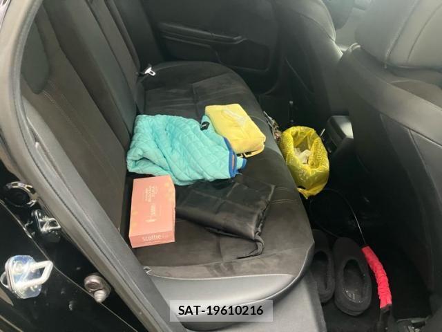 Honda INSIGHT 2019-05 8036077-10