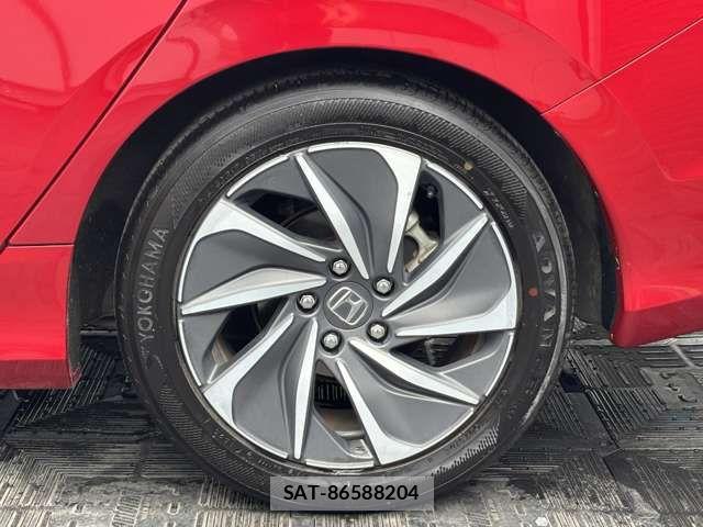 Honda INSIGHT 2020-09 8074119-15