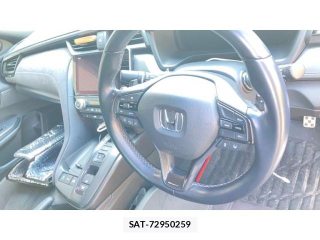 Honda INSIGHT 2021-09 8207976-9