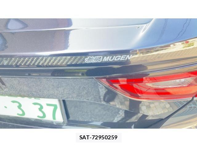 Honda INSIGHT 2021-09 8207976-21
