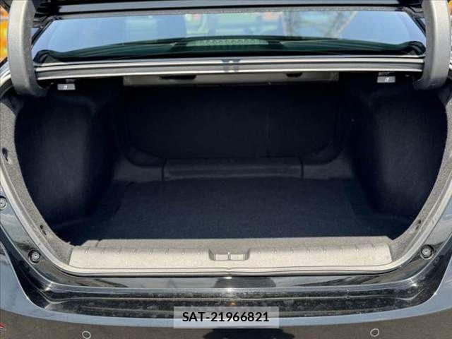 Honda INSIGHT 2019-01 8230414-19