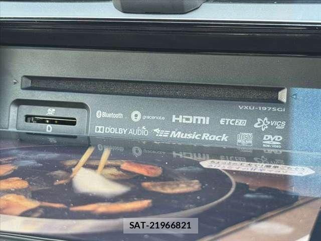 Honda INSIGHT 2019-01 8230414-21