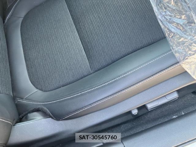 Honda INSIGHT 2022-09 8230413-23