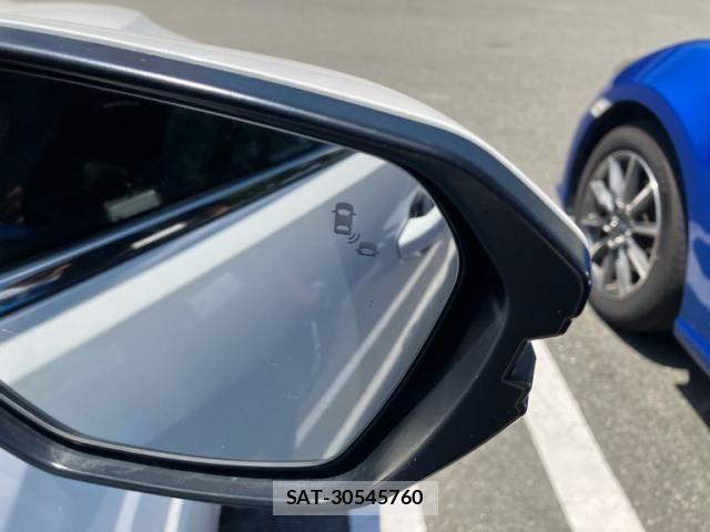 Honda INSIGHT 2022-09 8230413-25