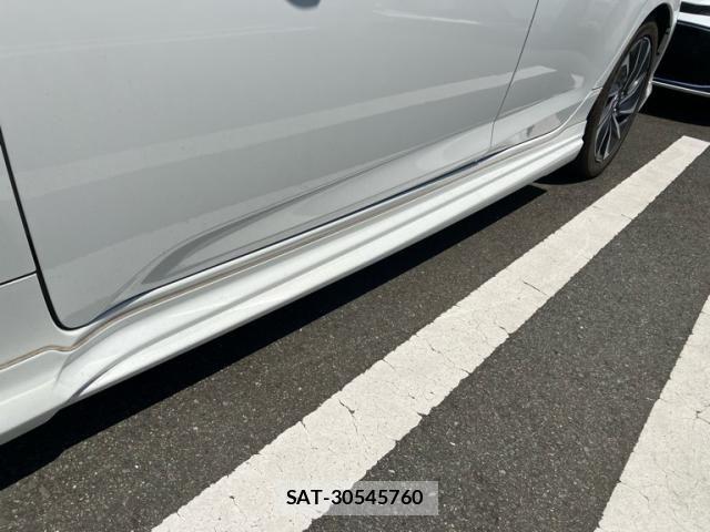 Honda INSIGHT 2022-09 8230413-7