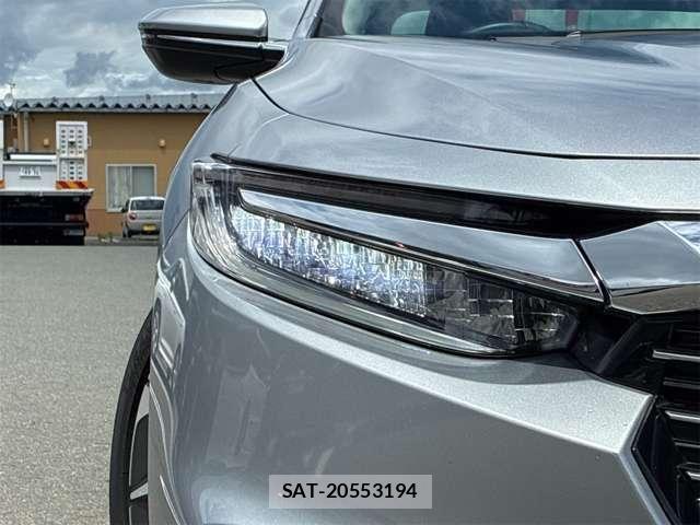 Honda INSIGHT 2019-10 8314876-27
