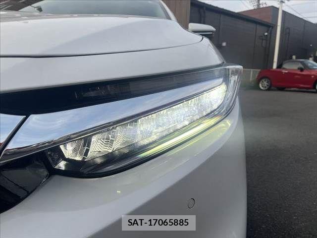 Honda INSIGHT 2019-08 8314877-11