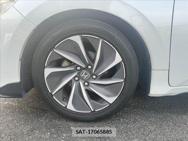 Honda INSIGHT 2019-08 8314877-12