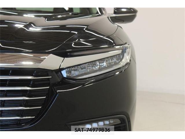 Honda INSIGHT 2019-05 8336284-16