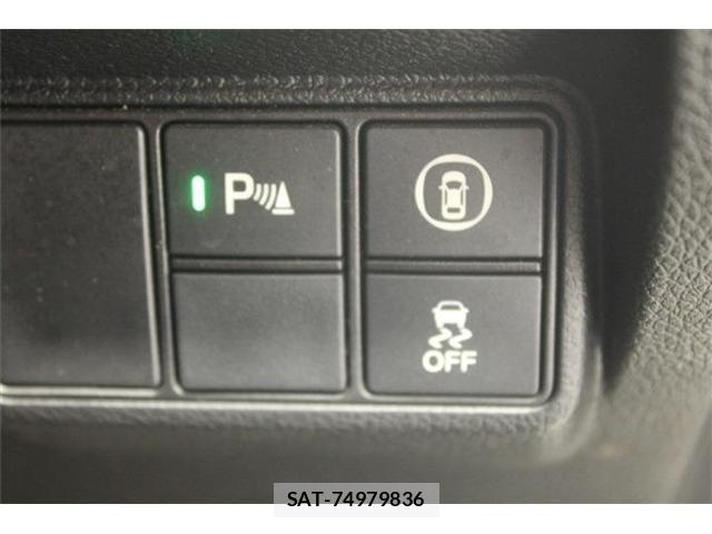 Honda INSIGHT 2019-05 8336284-4