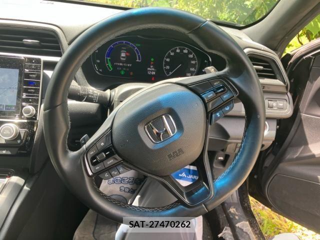 Honda INSIGHT 2018-12 8457705-7